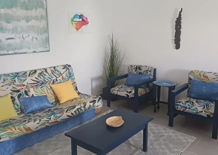 Casa Mar Azul. Тинахо